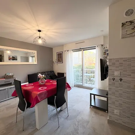 Coquet Au Bord De - 4 Pers. - Fr-1-799-68 * Le Barcares