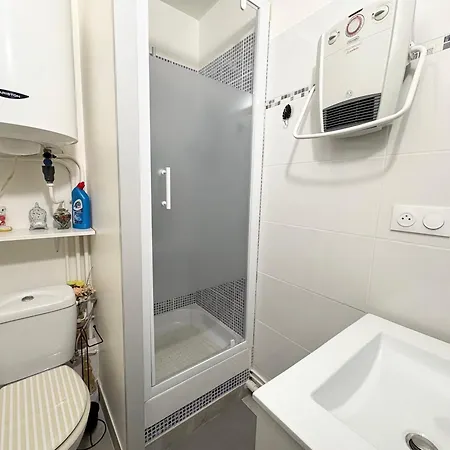 Coquet Au Bord De - 4 Pers. - Fr-1-799-68 Apartment Le Barcares