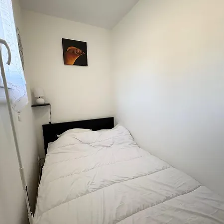 Apartment Coquet Au Bord De - 4 Pers. - Fr-1-799-68